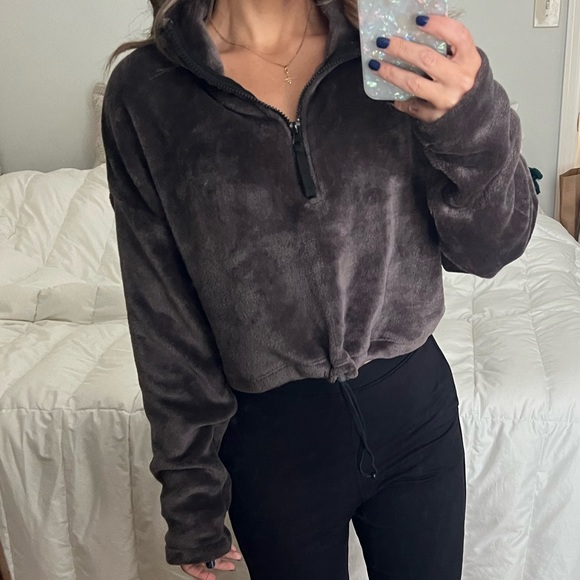 Urban Outfitters Angela Fleece cropped quarter half zip gray s uo - Picture 2 of 11
